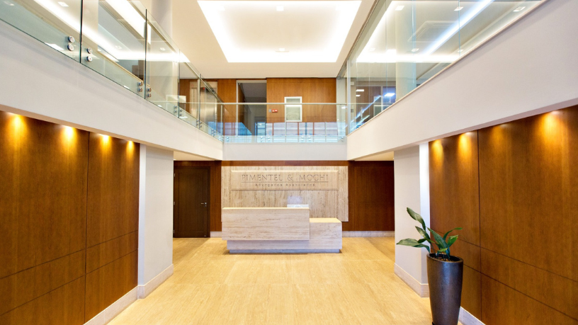 Rodrigo Gonçalves Pimentel revela como o reposicionamento de marca pode transformar a crise da recuperação judicial em oportunidade.