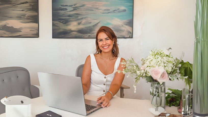 Descubra com Dra. Thaline Neves Coutinho os principais riscos das doenças maternas e como proteger o desenvolvimento do bebê.