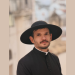 Non Stop destaca o reencontro com o primeiro amor na trajetória de Padre Patrick.