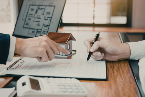 Imóveis que avançam na negociação e outros que emperram no mercado com Alex Nabuco Dos Santos.