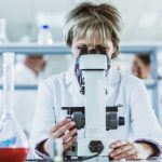 Tecnologia forense: como a ciência e a inovação digital estão transformando a resolução de crimes complexos