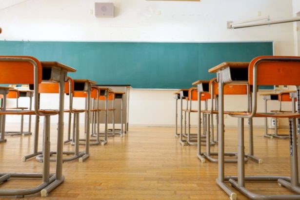 Crianças fora da escola no Brasil: por que a obrigatoriedade não garante o acesso à educação